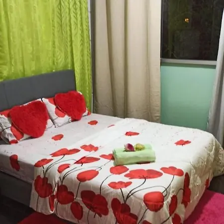 Bdr Bukit Tinggi Klang Tropicana Garden Homestay Exterior photo