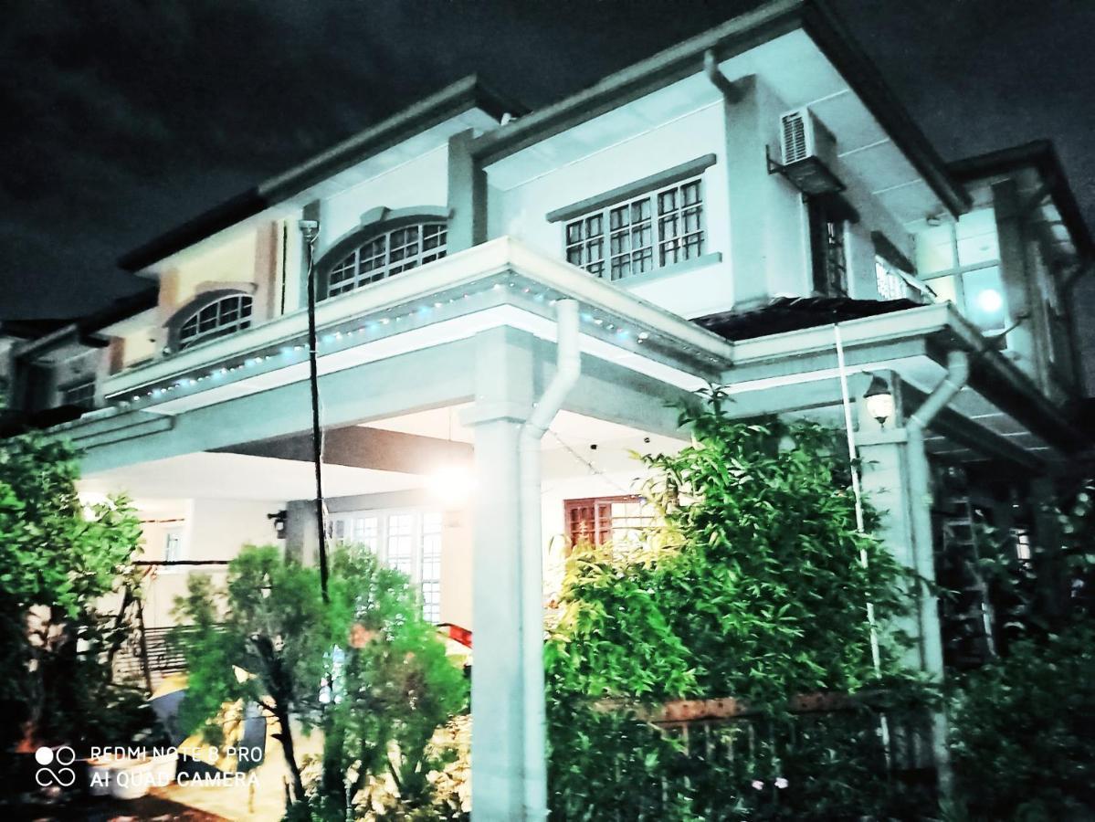 Bdr Bukit Tinggi Tropicana Garden Homestay Klang