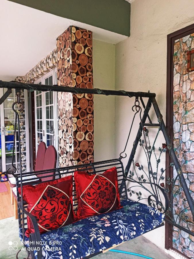 Homestay Bdr Bukit Tinggi Tropicana Garden *